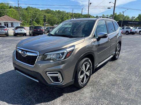 Used 2020 Subaru Forester Touring AWD/4WD image 7