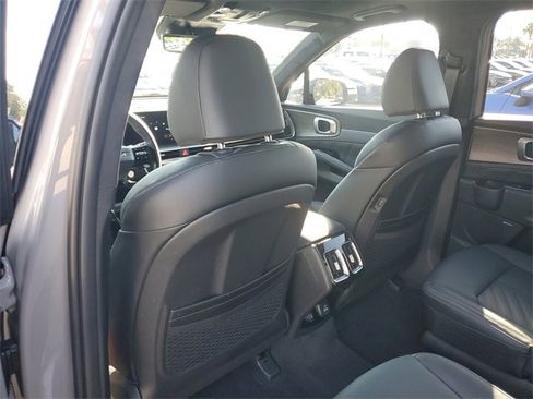 New 2026 Kia Sorento SX Prestige image 17