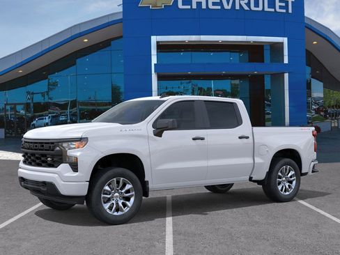 New 2026 Chevrolet Silverado 1500 Custom image 2