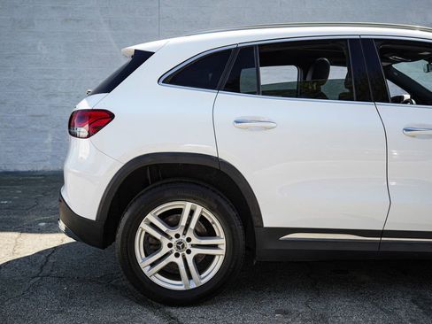 Used 2022 Mercedes-Benz GLA 250 4MATIC image 15