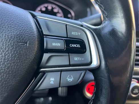 Used 2019 Honda Accord Sport image 36
