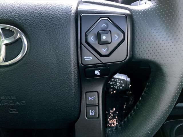 Used 2021 Toyota 4Runner Nightshade AWD/4WD image 18