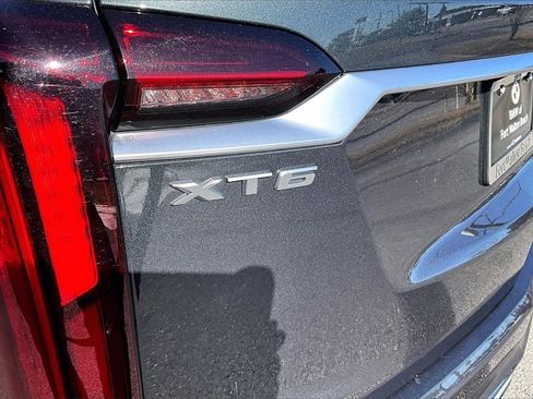 Used 2023 Cadillac XT6 Premium Luxury w/ Technology Package image 21