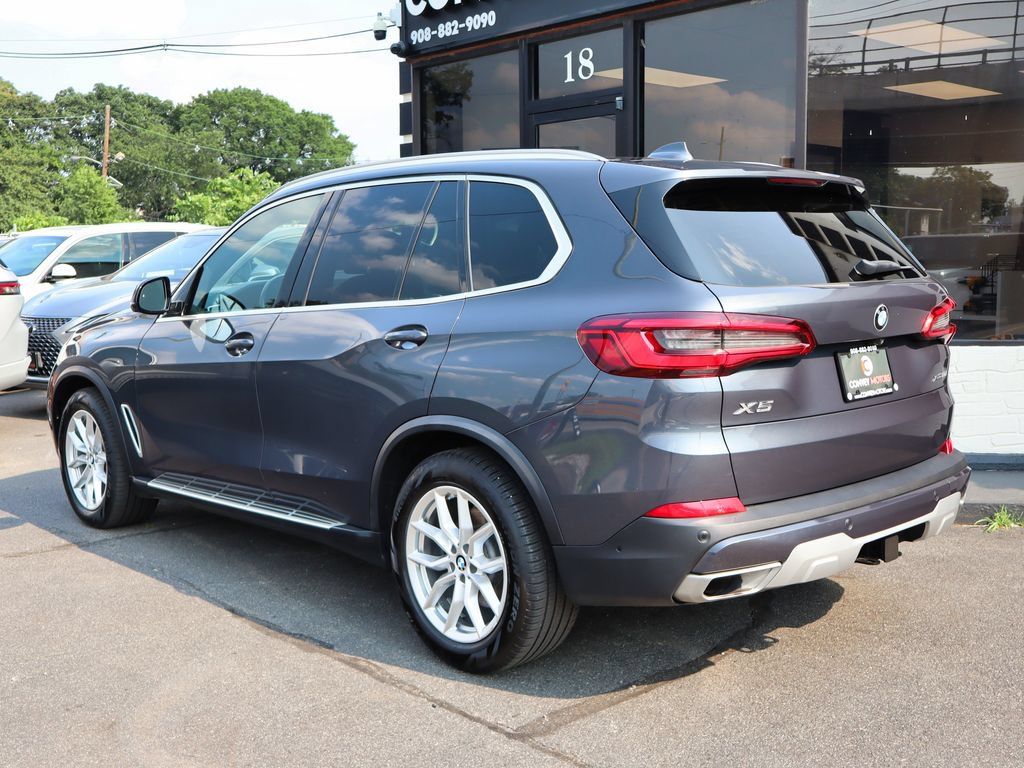 Used 2020 BMW X5 xDrive40i w/ Executive Package AWD/4WD image 6