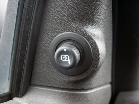 Used 2011 Ford Escape XLT w/ 201A Rapid Spec Order Code image 24