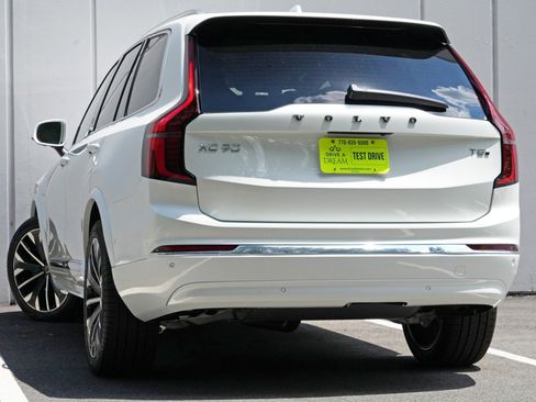 Used 2026 Volvo XC90 T8 Plus w/ Protection Package AWD/4WD image 6