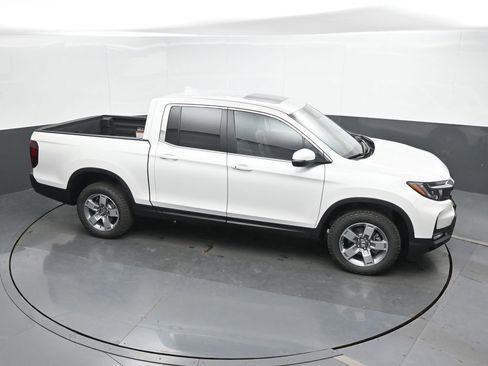 New 2025 Honda Ridgeline RTL image 32