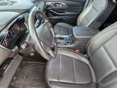 Used 2023 Chevrolet Traverse Premier w/ Redline Edition AWD/4WD image 16