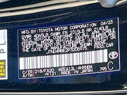 Used 2023 Toyota Corolla SE w/ SE Premium Package FWD image 30