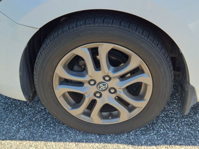 Used 2019 Toyota Yaris LE FWD image 10
