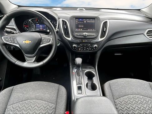 Used 2022 Chevrolet Equinox LT image 7