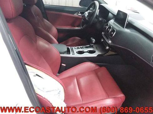 Used 2020 Kia Stinger GT1 image 14