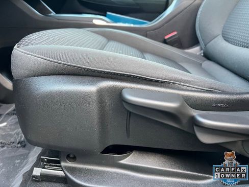 Used 2022 Chevrolet Bolt LT image 24