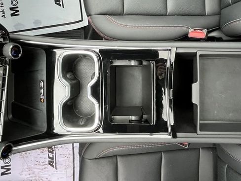 Certified 2024 Chevrolet Traverse RS image 15