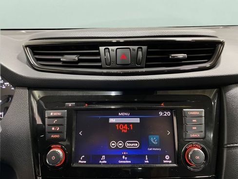 Used 2020 Nissan Rogue S AWD/4WD image 20