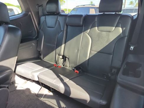 Used 2025 Kia Telluride SX Prestige X-Line AWD/4WD image 13