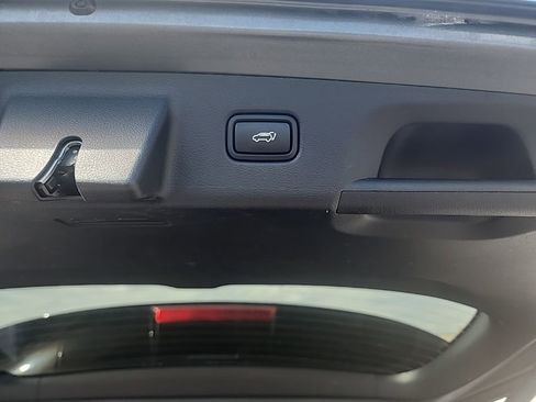 Used 2025 Hyundai Palisade SEL image 11