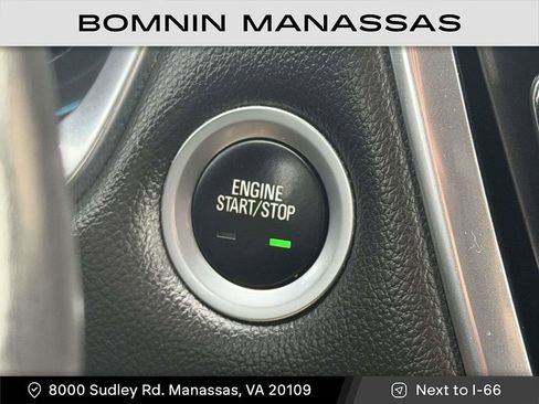 Used 2019 Chevrolet Traverse LT image 25