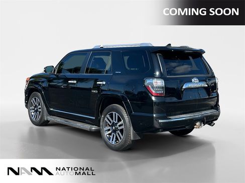 Used 2016 Toyota 4Runner Limited image 3