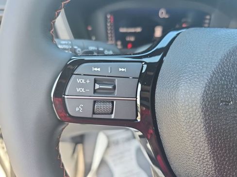 New 2026 Honda Pilot Sport image 17
