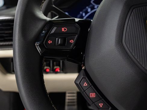 Used 2024 Lamborghini Huracan Tecnica RWD image 42
