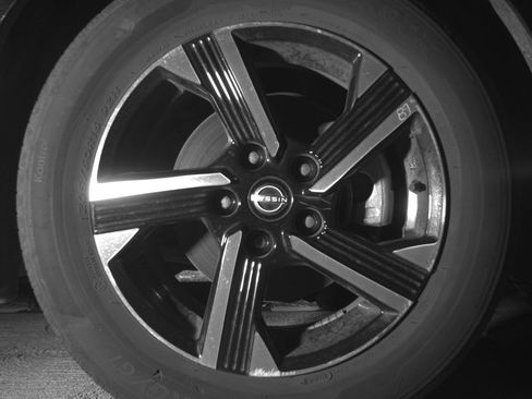 Used 2025 Nissan Sentra SV FWD image 13