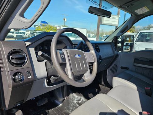 Used 2012 Ford F250 XL image 8
