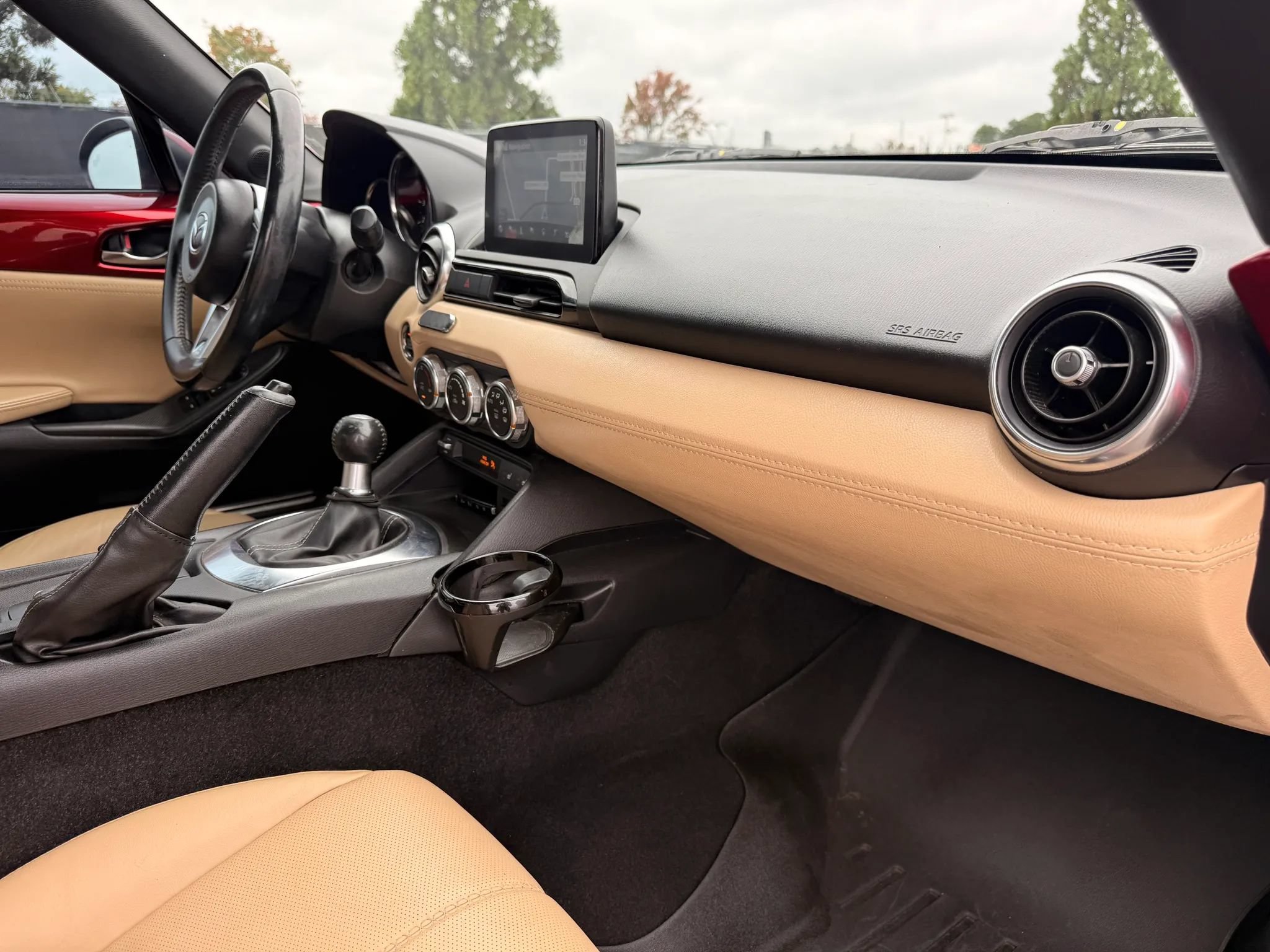 Used 2020 MAZDA MX-5 Miata RF Grand Touring RWD image 18