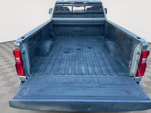 Used 2024 Chevrolet Silverado 3500 LT w/ Convenience Package image 33