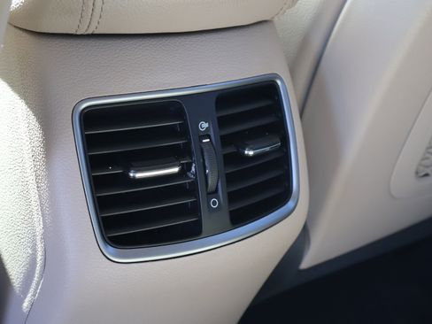Used 2018 Hyundai Tucson SEL Plus FWD image 17