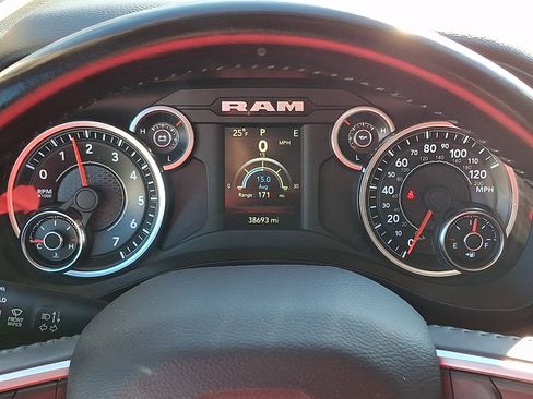 Used 2020 RAM 1500 Big Horn image 19