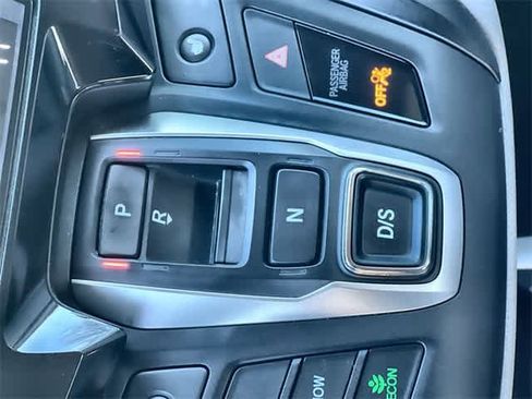 Used 2018 Honda Odyssey EX image 16