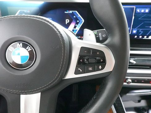 Used 2024 BMW X5 xDrive40i AWD/4WD image 12