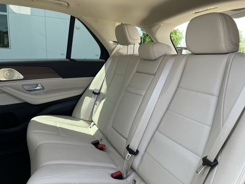 Certified 2026 Mercedes-Benz GLE 350 4MATIC image 32