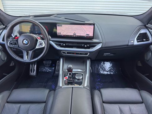Used 2024 BMW XM AWD/4WD image 13