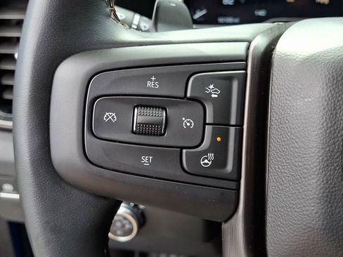 Used 2024 GMC Sierra 1500 AT4 w/ Technology Package image 18