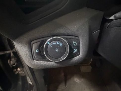 Used 2013 Ford Escape SE FWD image 20