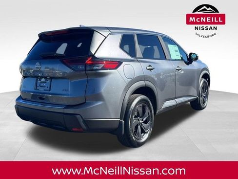 New 2026 Nissan Rogue SV w/ Cold Weather Package image 7