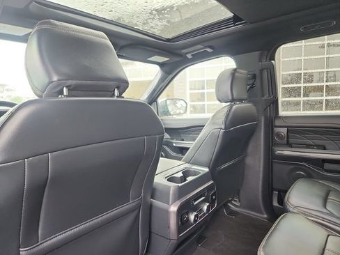 Certified 2023 Ford Expedition Platinum AWD/4WD image 23