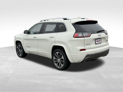 Used 2019 Jeep Cherokee Overland image 3