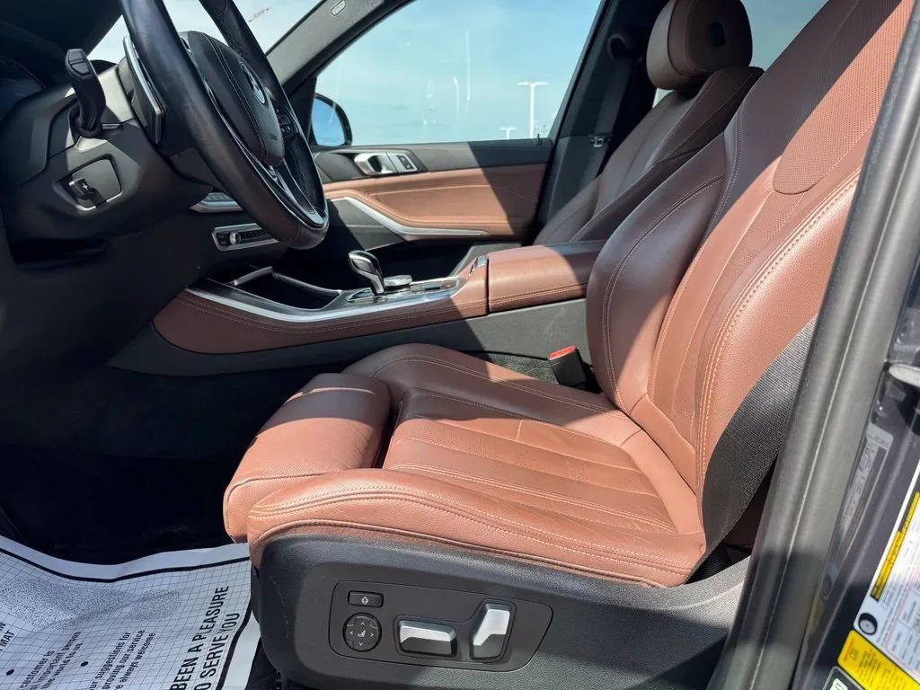 Used 2022 BMW X5 xDrive40i AWD/4WD image 10