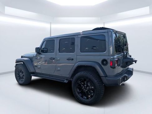 Used 2023 Jeep Wrangler Unlimited Sport w/ Sun And Sound Package AWD/4WD image 5