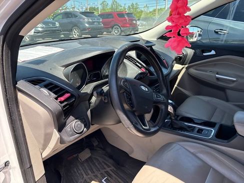 Used 2018 Ford Escape SEL AWD/4WD image 8