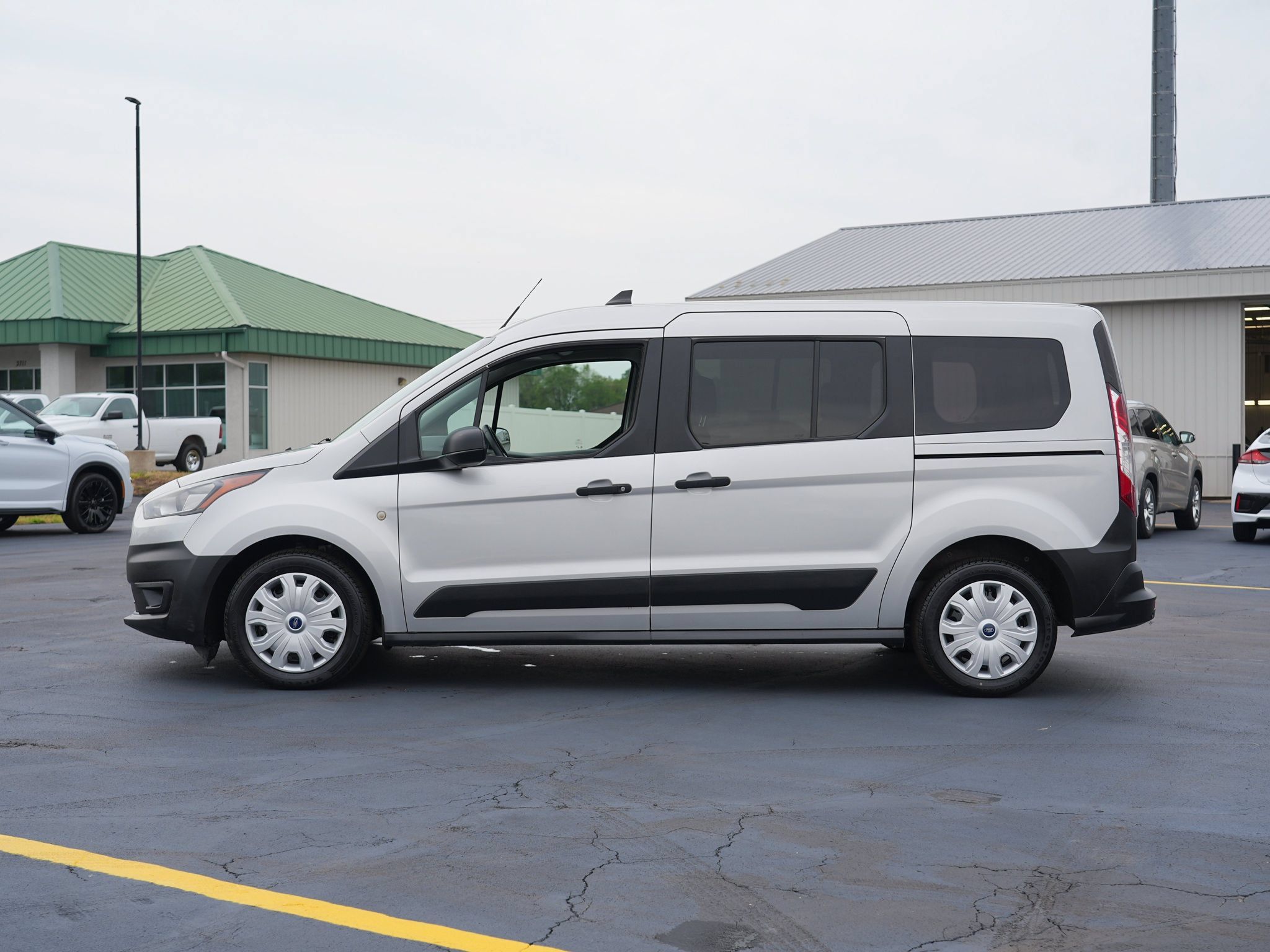 Used 2021 Ford Transit Connect XL FWD image 7