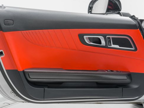 Used 2018 Mercedes-Benz AMG GT C image 43