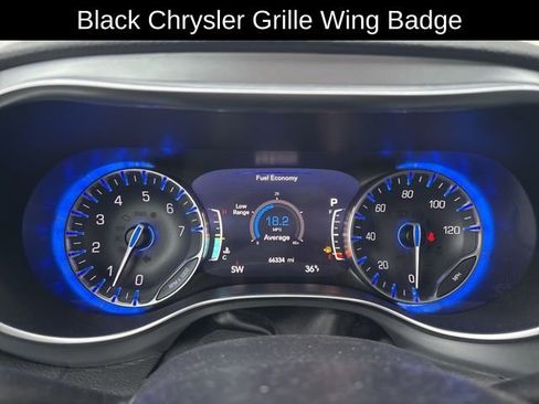 Used 2019 Chrysler Pacifica Limited w/ S Appearance Package image 12