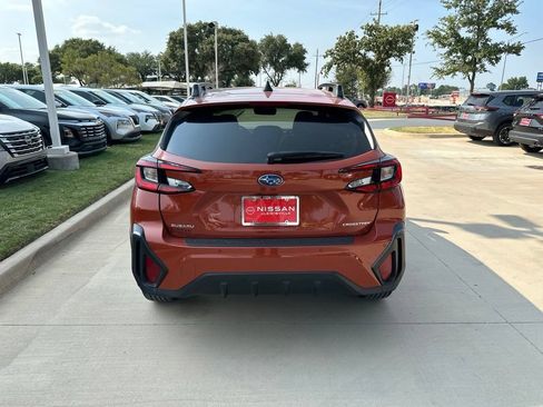 Used 2024 Subaru Crosstrek 2.5i Limited w/ Popular Package #4A AWD/4WD image 8