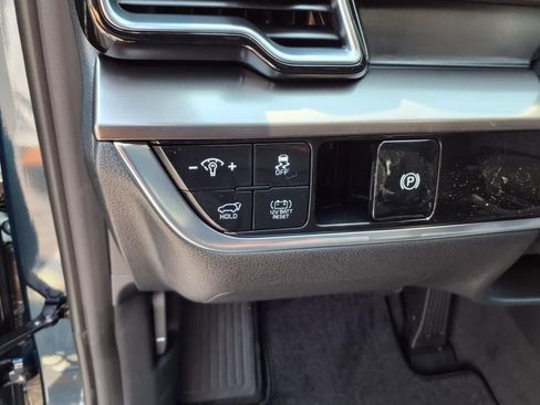 New 2025 Kia Sportage EX w/ EX Premium Package image 17