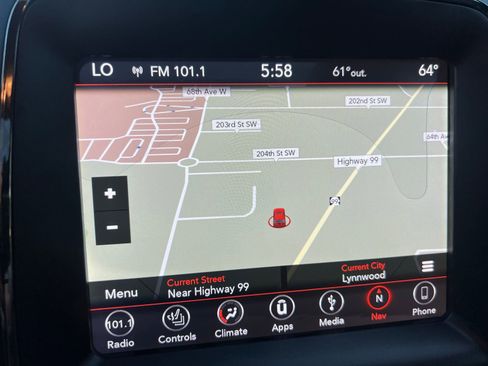 Used 2018 Dodge Durango R/T image 46