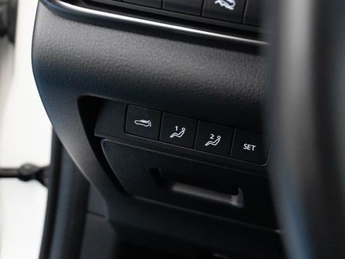 Used 2023 MAZDA CX-30 AWD 2.5 S w/ Premium Package image 20